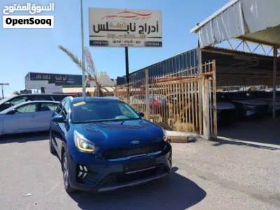 Kia Niro LX 2