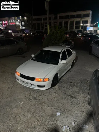 ميتسوبيشي لانسر GLX 3