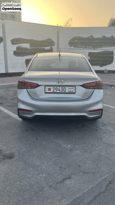 Hyundai Accent Standard 4