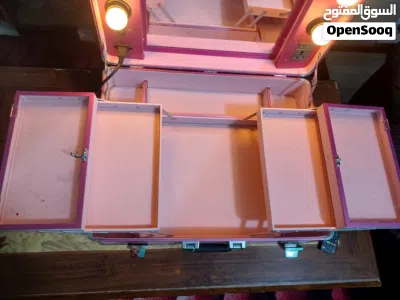 Makeup Vanity Box (trolly) 3
