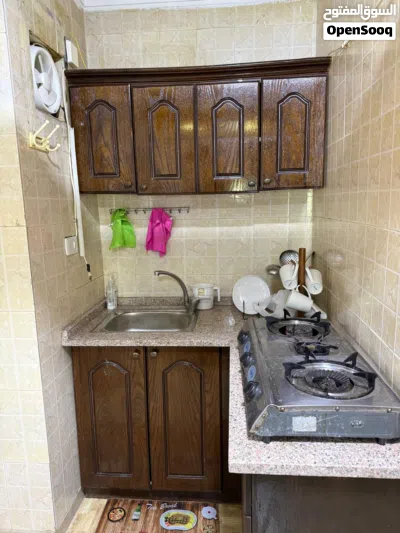 ستوديو مفروش للبيع في الجاردنز 4