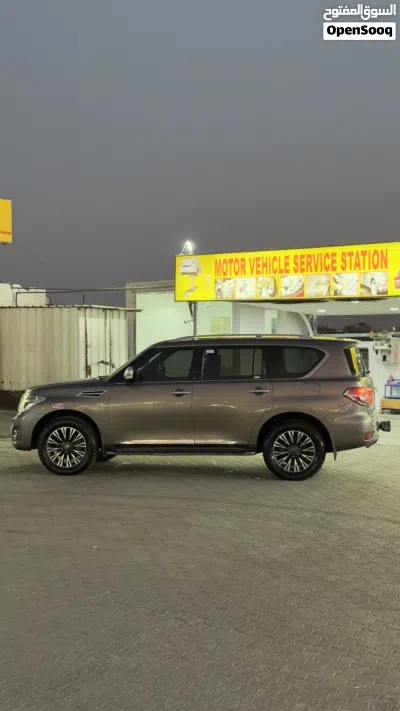 Nissan Patrol SE Platinum 2