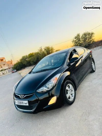 Hyundai Elantra GL 3