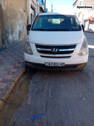 Hyundai H1 Standard 2