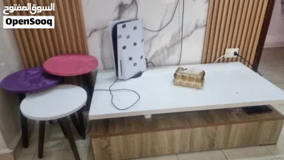 طاولات سرفيس عدد 3 وطاولة كبيرة للبيع 2