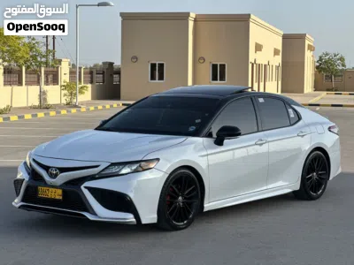 Toyota Camry XSE 3