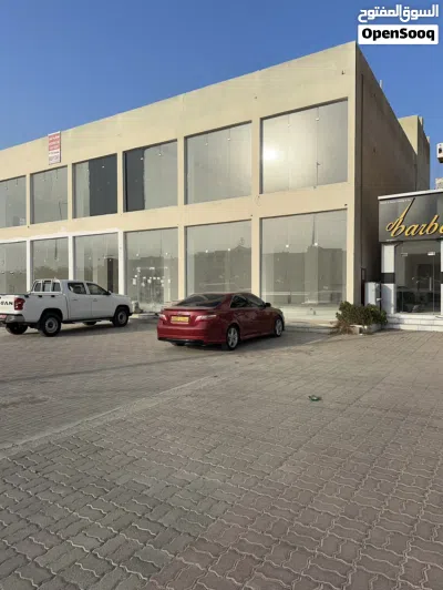 مبنى جاهز للإجار بالكامل معرض 2