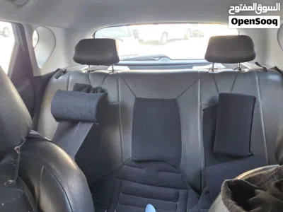 Kia Sonet Standard 4