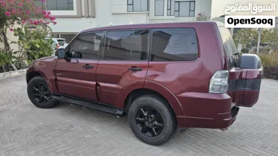 Mitsubishi Pajero GLS 4