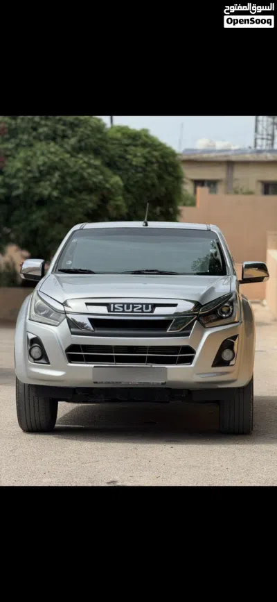 Isuzu D-Max LS 4