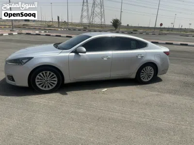 Kia Cadenza Limited 3
