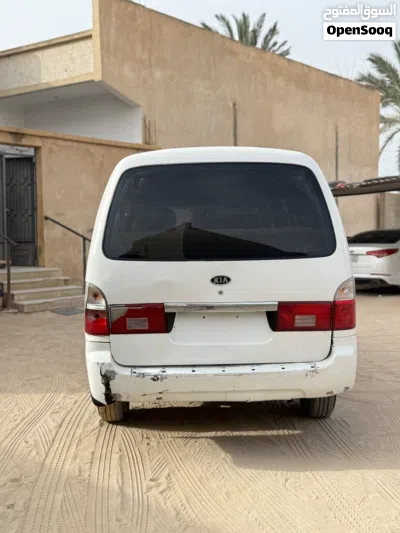 Kia Pregio 2