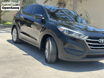 Hyundai Tucson GL 2