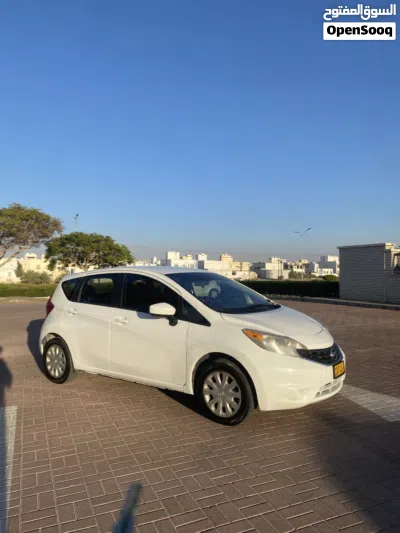 Nissan Versa SV 3