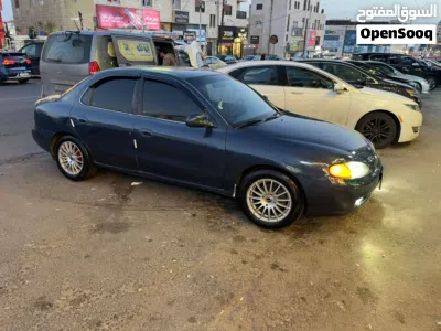 هيونداي افانتي Standard 4