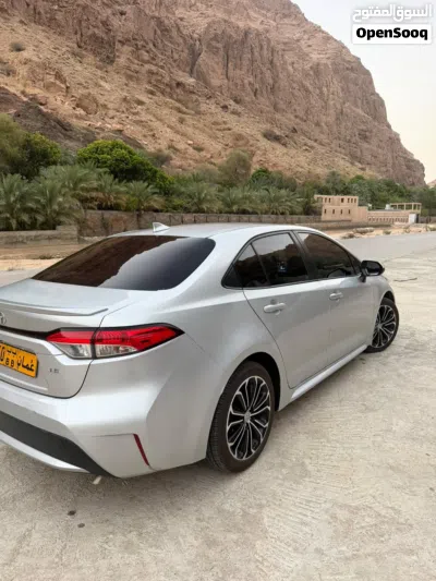 Toyota Corolla LE 3