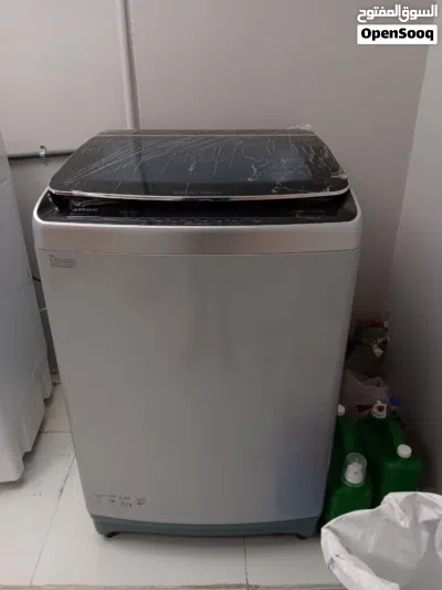 محل غسيل وكي الملابس للبيع 4