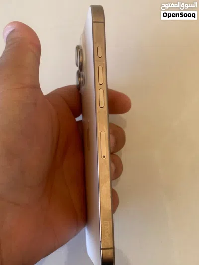 آيفون 16 برو ماكس ذهبي وارد الشرق الأوسط 256GB بطارية 96%مع كفالة 4