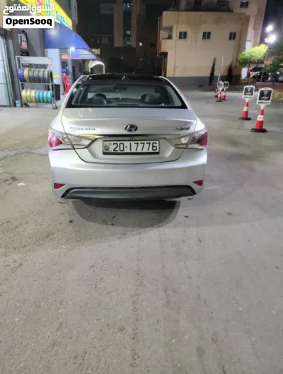 Hyundai Sonata Blue 4