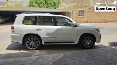 Lexus LX LX 570 3
