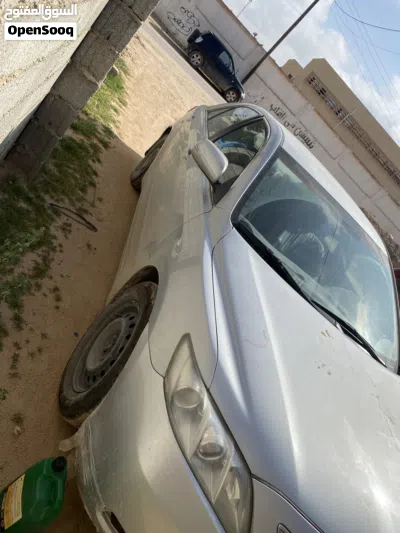 Toyota Camry XLE 2