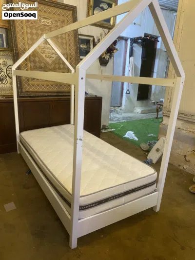 Single bed 2