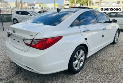 Hyundai Sonata Blue 2