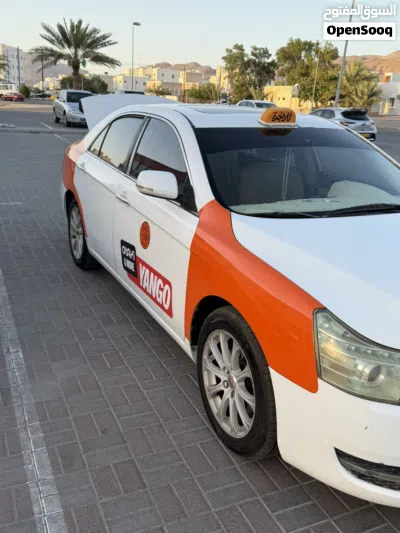 جيلي امجراند X7 3