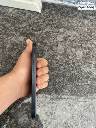 ايفون 13عادي كيف مصكر سنه اني اول مستخدم واخده بلباكو اي استفسار علخاص 2