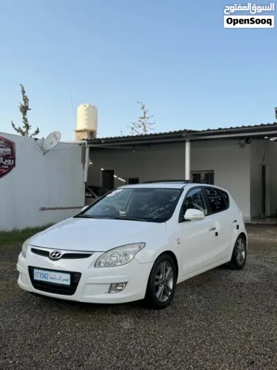 هيونداي i30 Standard 4