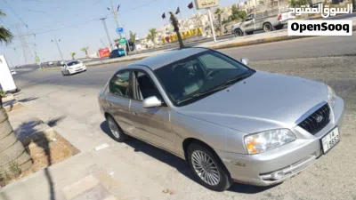 Hyundai Avante Standard 3