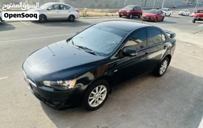 Mitsubishi Lancer GLS 2
