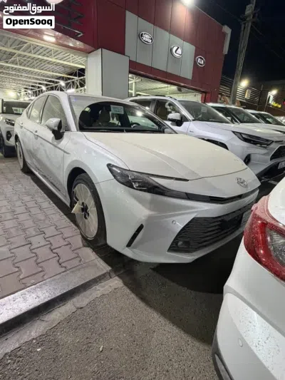 تويوتا كامري LE 4