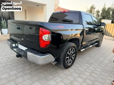 Toyota Tundra SR5 2