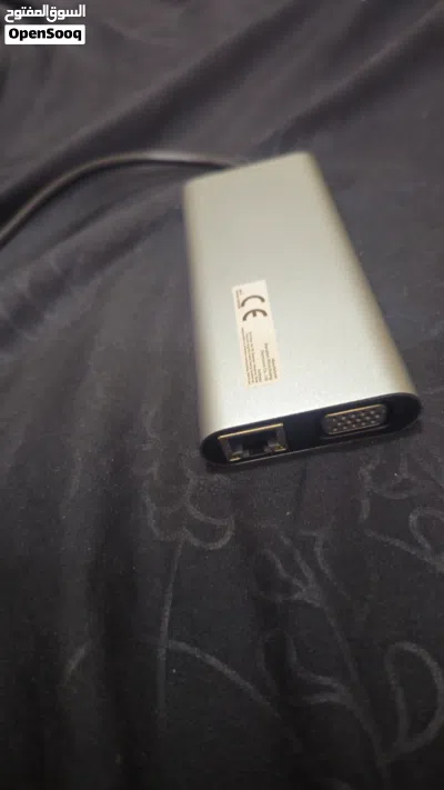 للبيع مجموعة USB-C Hub جديدة بالكرتونة 2