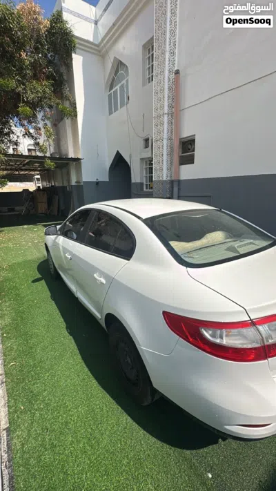 Renault Fluence Standard 4