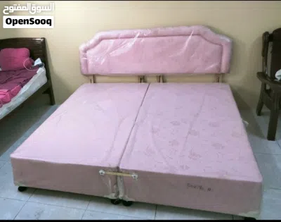 أغراض منزلية بحالة جيدة - البيع بغرض السفر - سرير كبير - سرير أطفال - غسالة - تلفاز - طباخة شعلتين 4