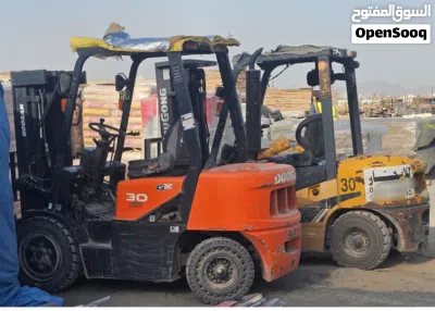 رافعات شوكيه وسيزرات المدينه المنوره للايجار 2