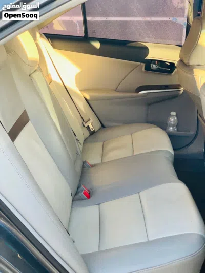 Toyota Camry XLE 3