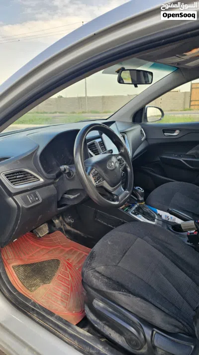 هیۆندای ئاکسێنت SE 3