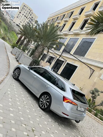 سكودا اوكتافيا Standard 4