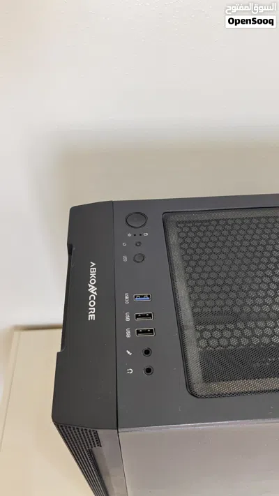 للبيع كيس من شركة ABKONCORE لون اسود مع 4 مراوح RGB مع كرتونه 2