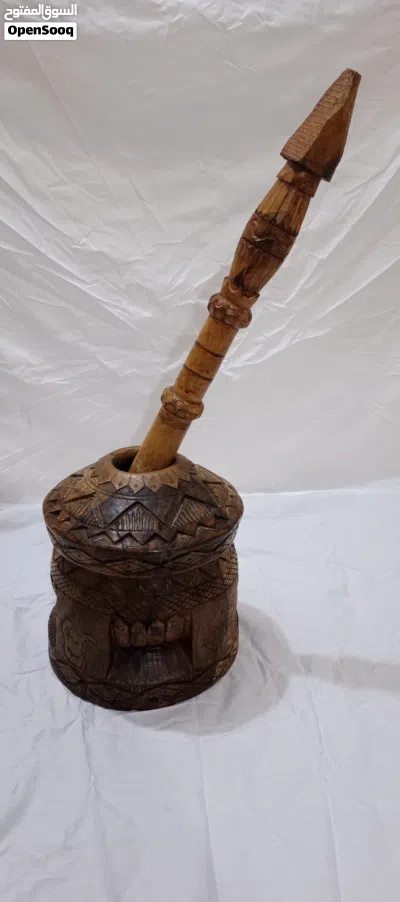 مهباش مصنوع من خشب الزان قطعه مميزه وثقيله 2