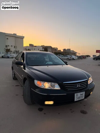 Hyundai Azera Standard 4