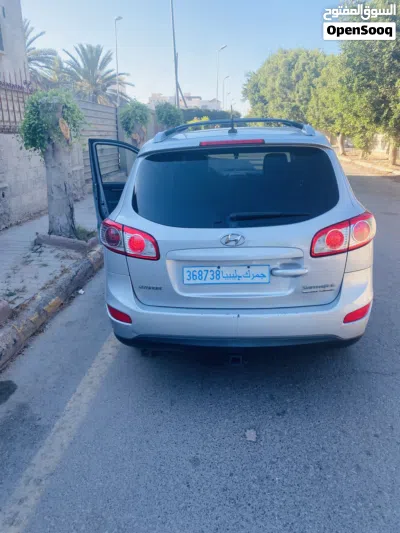 Hyundai Santa Fe Limited 2
