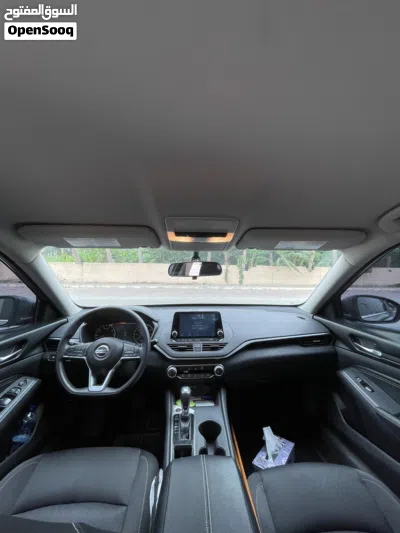 Nissan Altima S 4