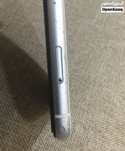 آيفون 11 العادي 3