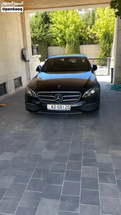 Mercedes Benz E-Class E 200 4