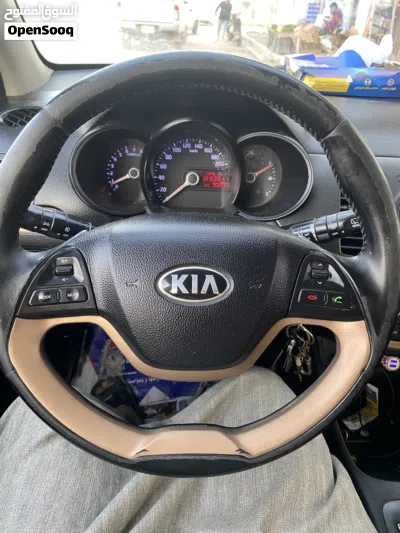 Kia Picanto EX 3