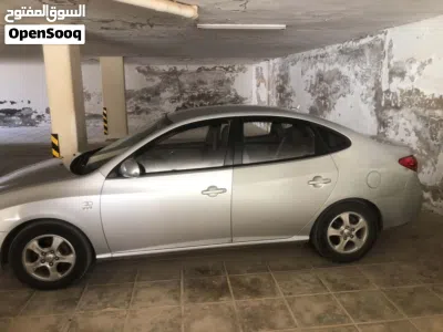 هيونداي افانتي SE 2